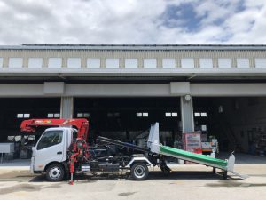 4段クレーン付ローダーダンプ　日野デュトロ　ユニック4段クレーン付ワイドローダーダンプ