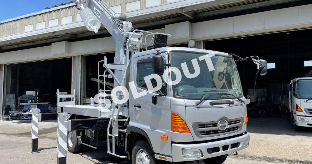穴掘建柱車 中古 No300 アイチコーポ―ションD70A穴掘建柱車 H24日野レンジャー
