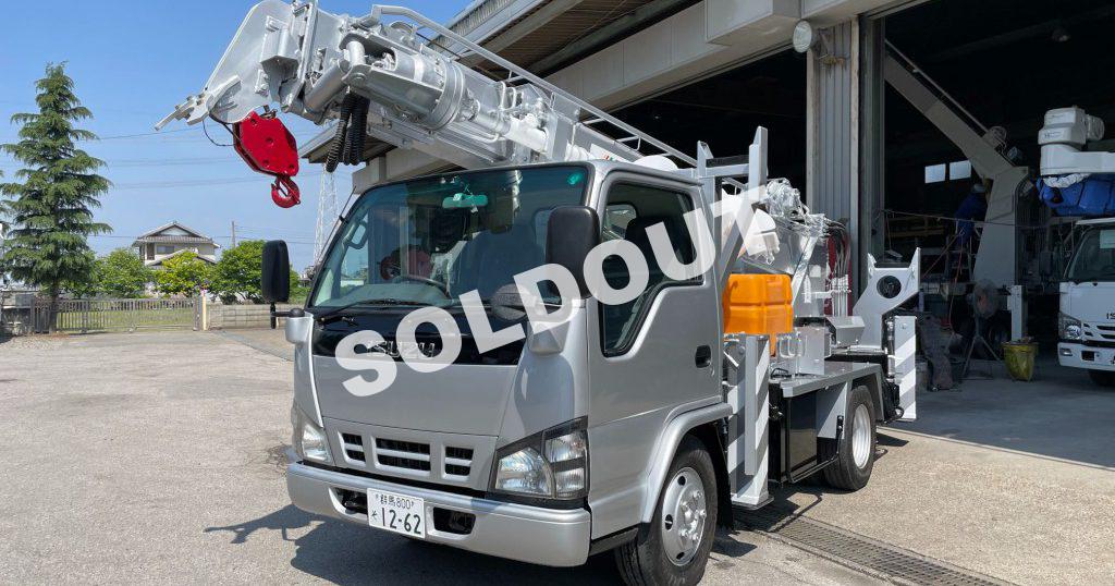 穴掘建柱車中古 No301 アイチコーポレーションD50A 穴掘建柱車 H16年12月 いすゞエルフ