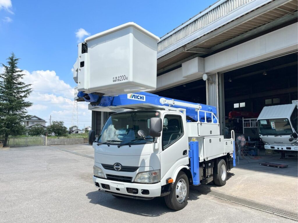 高所作業車 中古No346 アイチコーポレーションSH15B 電工仕様14.6m高所作業車　H25日野デュトロ