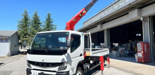 ユニック6段クレーンNo118　新車三菱キャンター全低床ワイド超ロング3t車　ユニック新品架装！